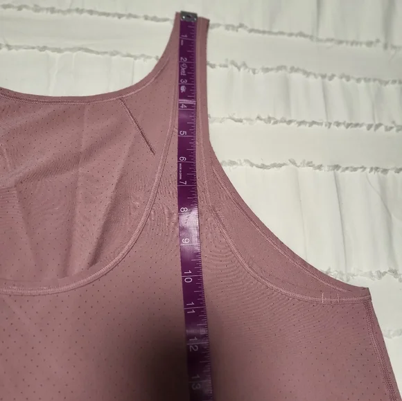 Lululemon mauve Sculpt II Tank Top - Picture 7 of 8